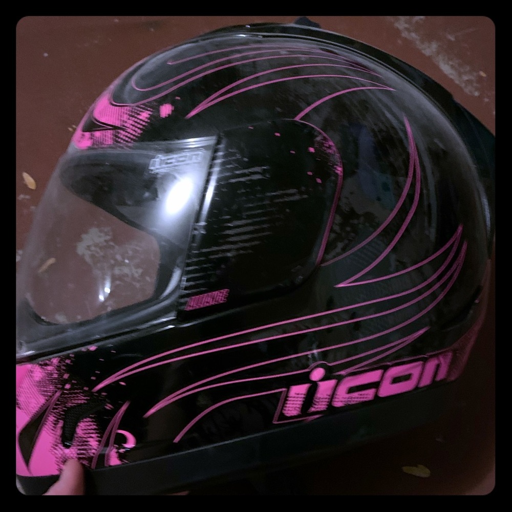 Icon motorcycle helmet